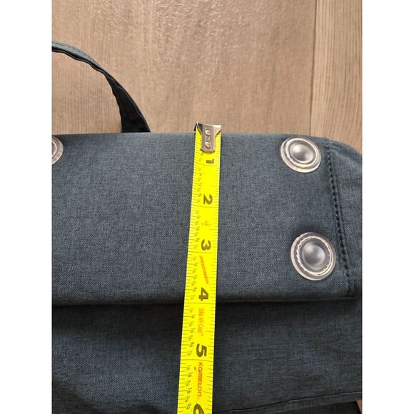 Lug Slider Crossbody Bag With Quilted Pattern & Adjustable Strap - Picture 10 of 14